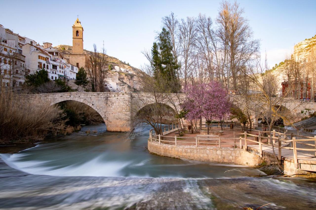 Casa Del Juez, Alojamiento Rural Singular アルカラ・デル・フカル エクステリア 写真